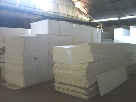 泡沫外墙保温板