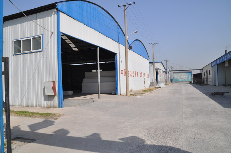 中原泡沫厂生产车间2