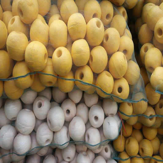 水上养鱼平台泡沫浮筒2